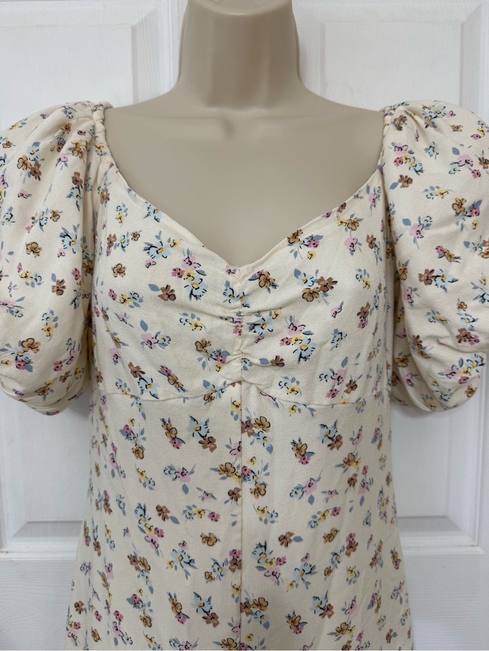 And Now This Floral Puff Sleeve Midi Dress Cream Cottagecore Small - Picture 5 of 12